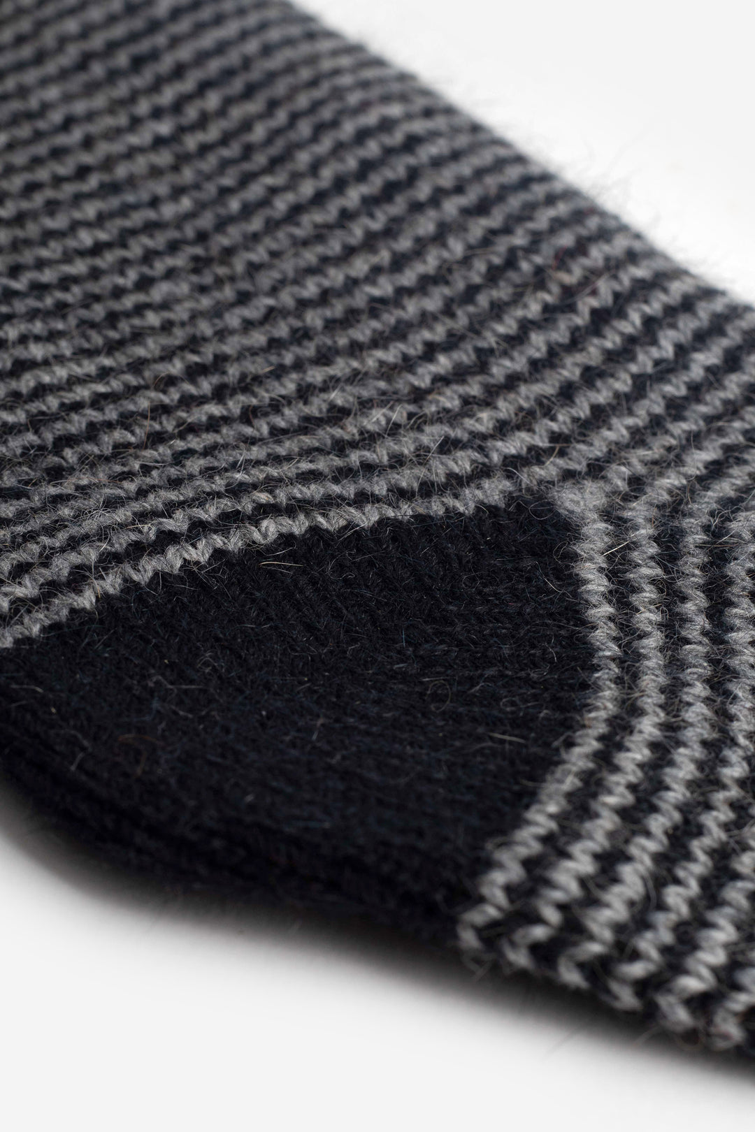 #colour_ebony-pewter-melange