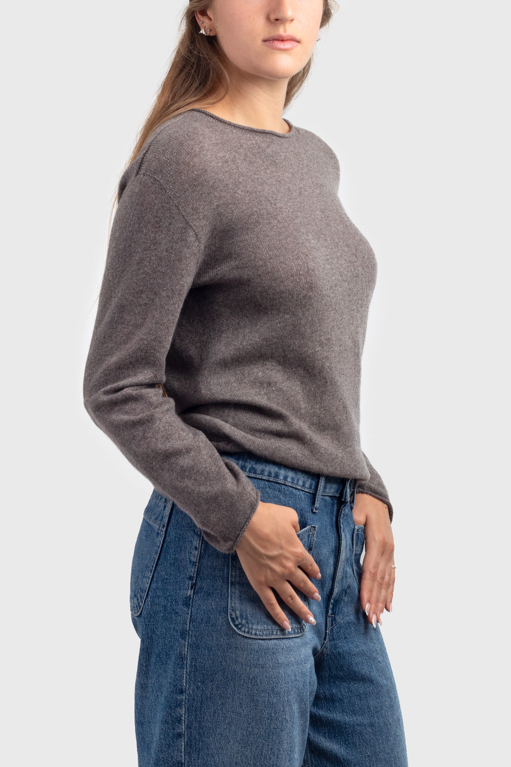 long sleeve cashmere t shirt - #colour_elk-grey