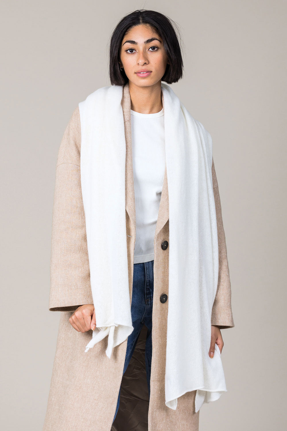 Cashmere Raw Edge Travel Wrap in Snow White