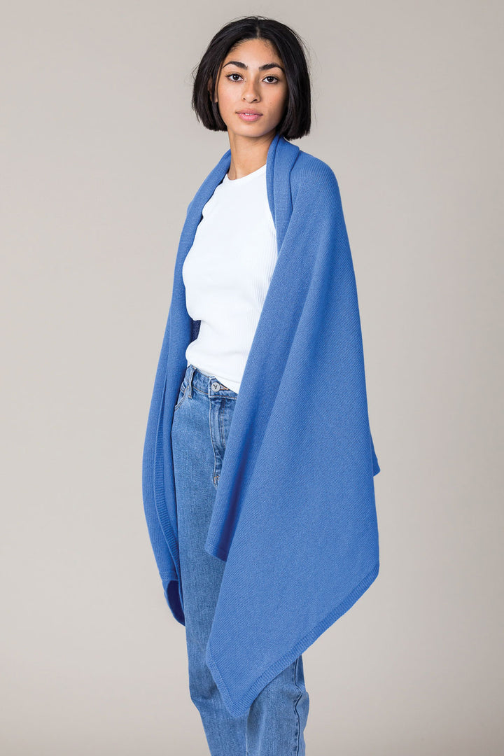 Cashmere Travel Wrap in Isfahan Blue