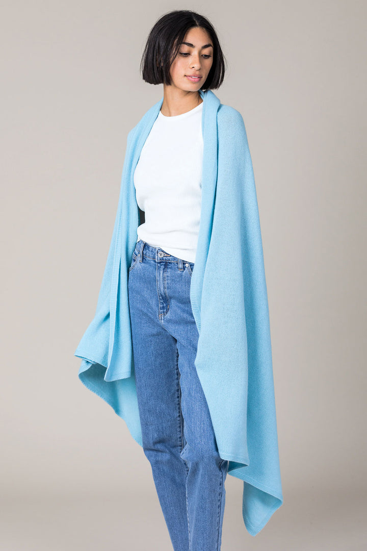 Cashmere Travel Wrap in Paradise Blue